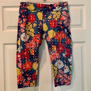 LuLaRoe workout leggings. Multi color.  Excellent condition XL